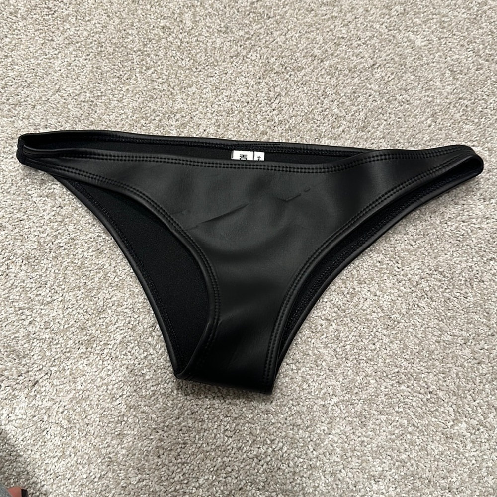 Hoaka swimwear bottoms